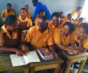 12022358_988514001169545_2727412894974699299_o