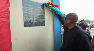 mahama-at-takoradi-poly-conversion-4-601x330