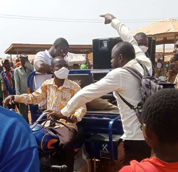 Babile Youth Rehabilitates Road for Easy Access to Healthcare Services