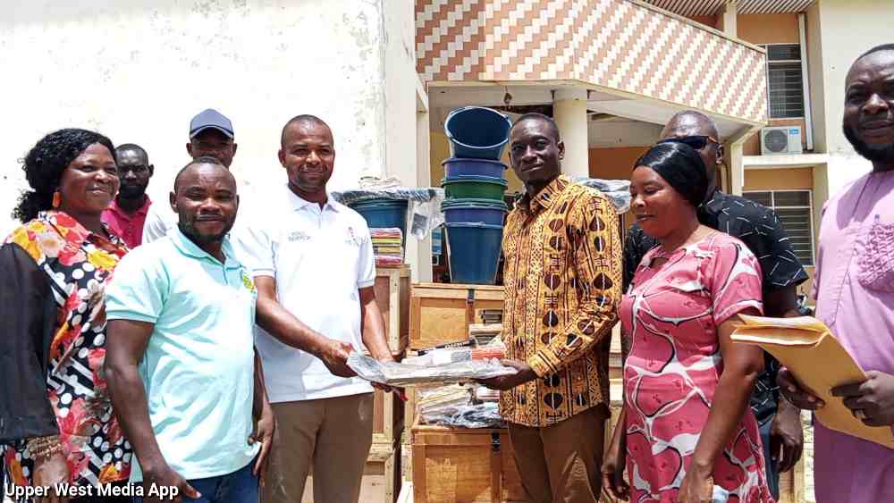 Sawla-Tuna-Kalba District: Lawyer Sylvester Jebuni Donates Educational Logistics worth Over Gh¢8,000 to Brilliant&nbsp;Orphans